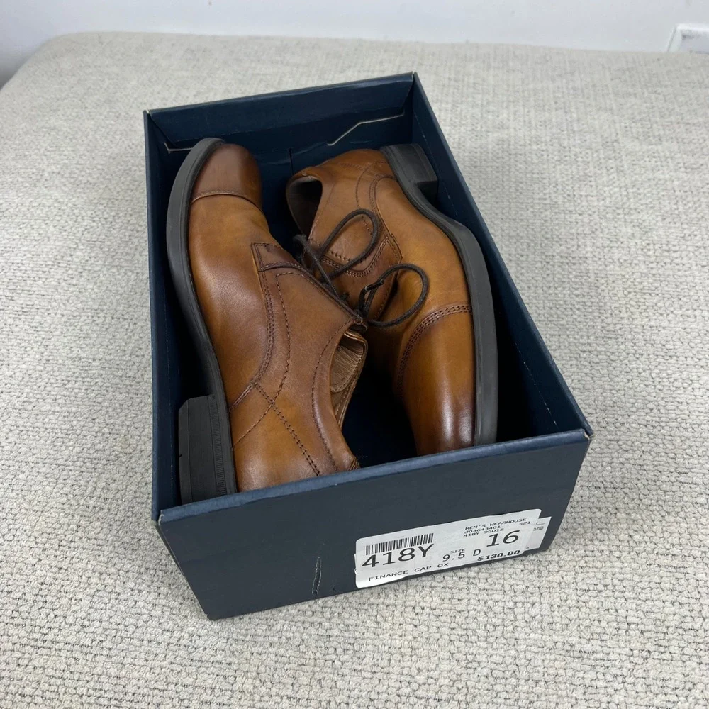 Florsheim Finance Cap Ox 9.5D Cognac Leather Comfortech Dress Shoes Excellent